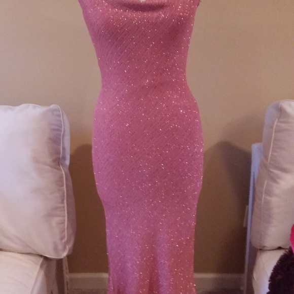 Pink and Sassy - Picture 4 of 4